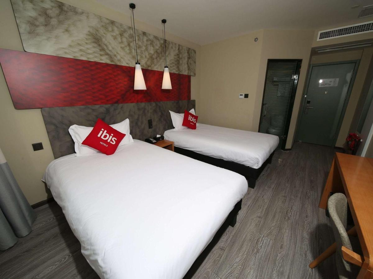 Ibis Chengdu Meizhou Center Εξωτερικό φωτογραφία