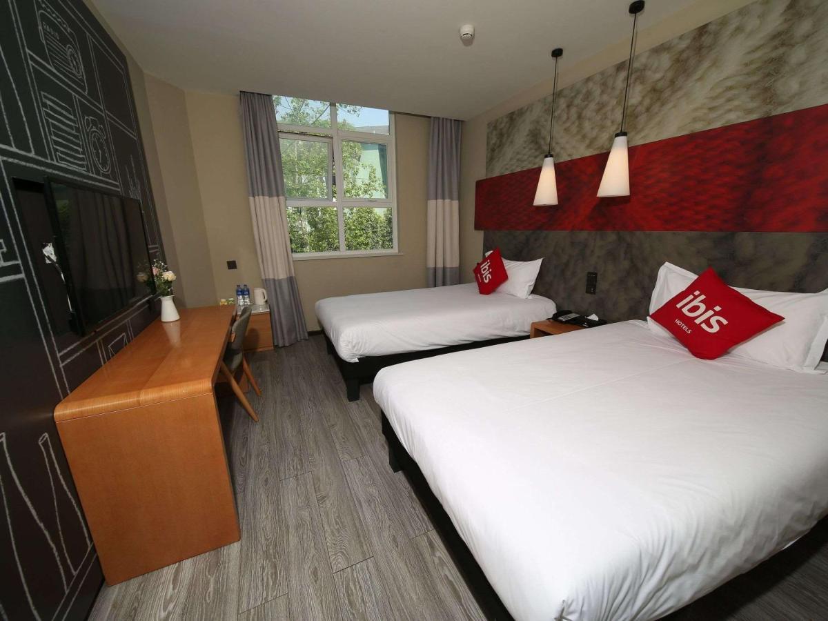 Ibis Chengdu Meizhou Center Εξωτερικό φωτογραφία