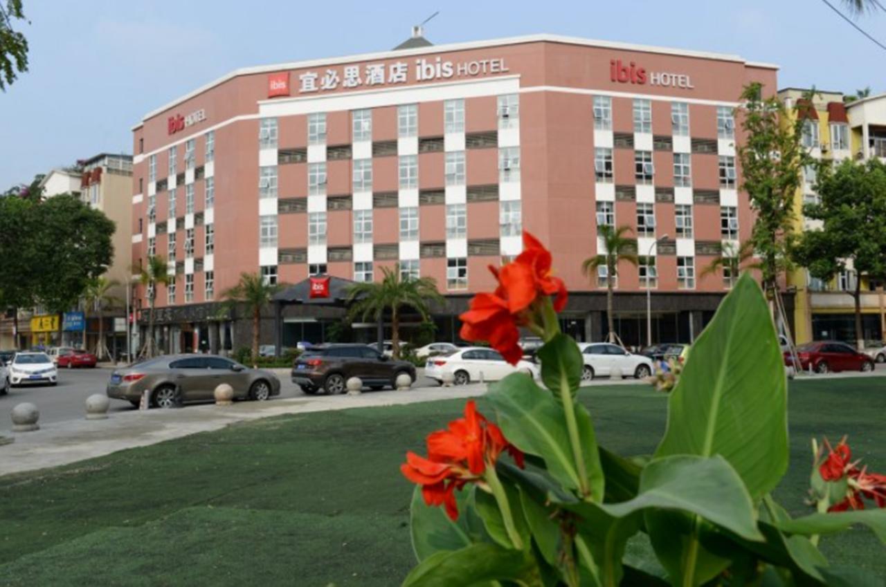 Ibis Chengdu Meizhou Center Εξωτερικό φωτογραφία