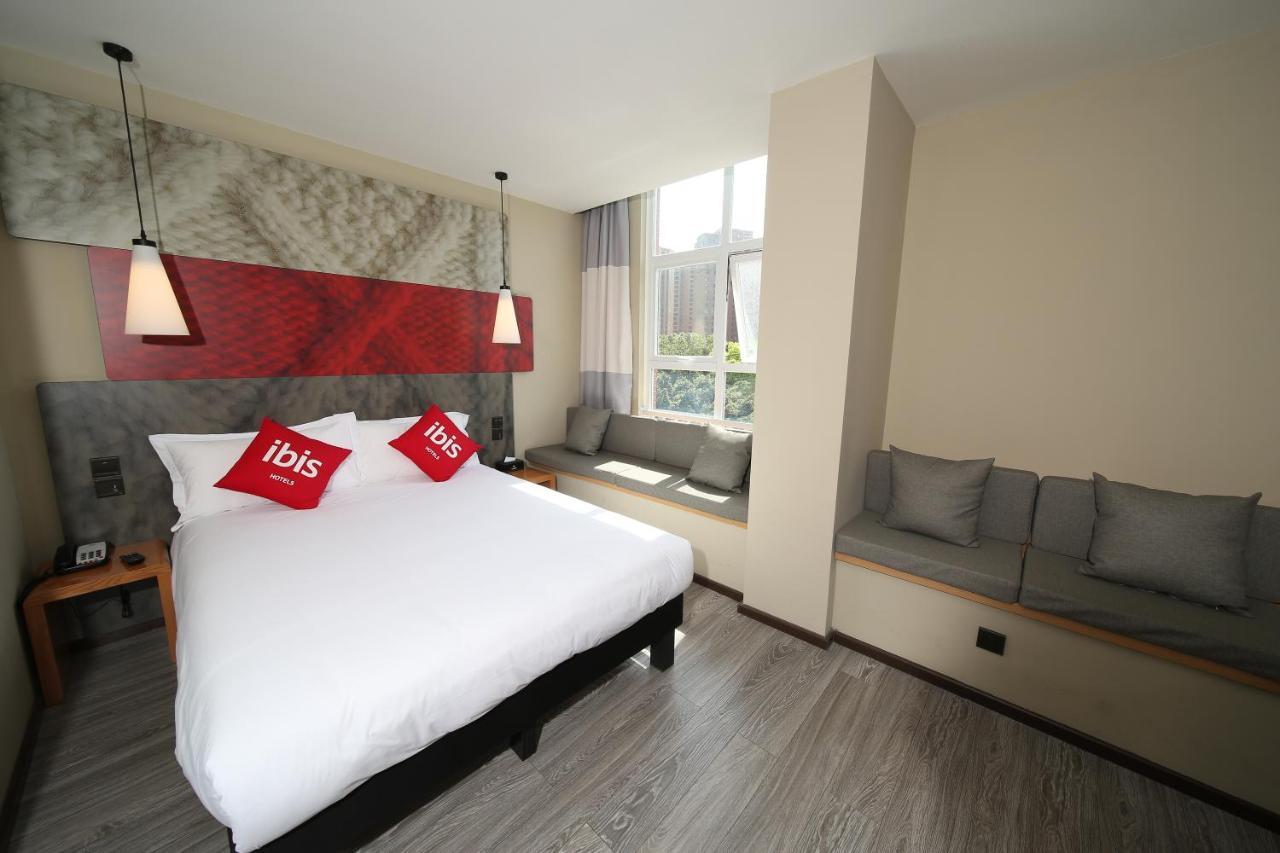 Ibis Chengdu Meizhou Center Εξωτερικό φωτογραφία
