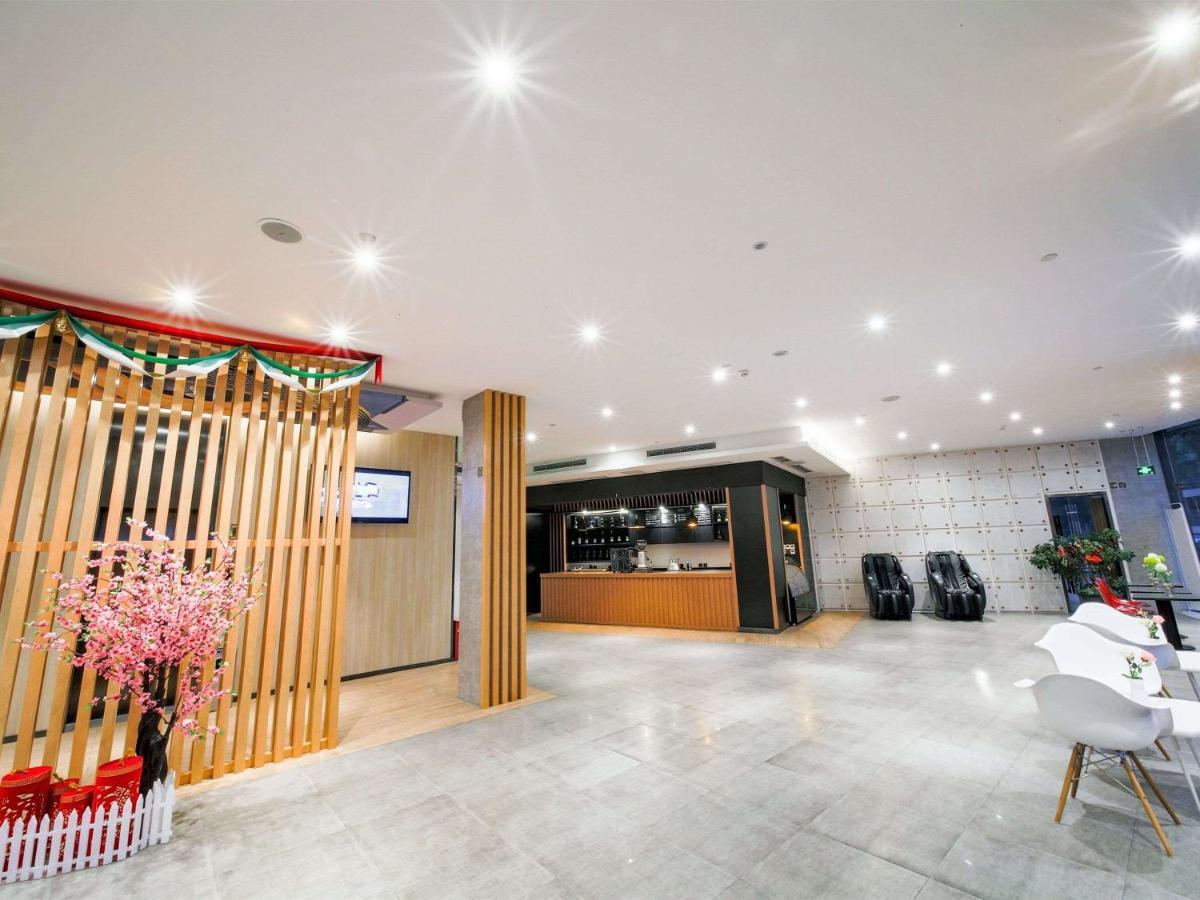 Ibis Chengdu Meizhou Center Εξωτερικό φωτογραφία