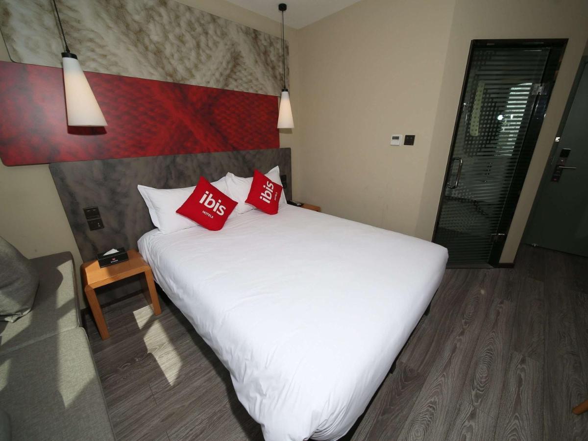 Ibis Chengdu Meizhou Center Εξωτερικό φωτογραφία